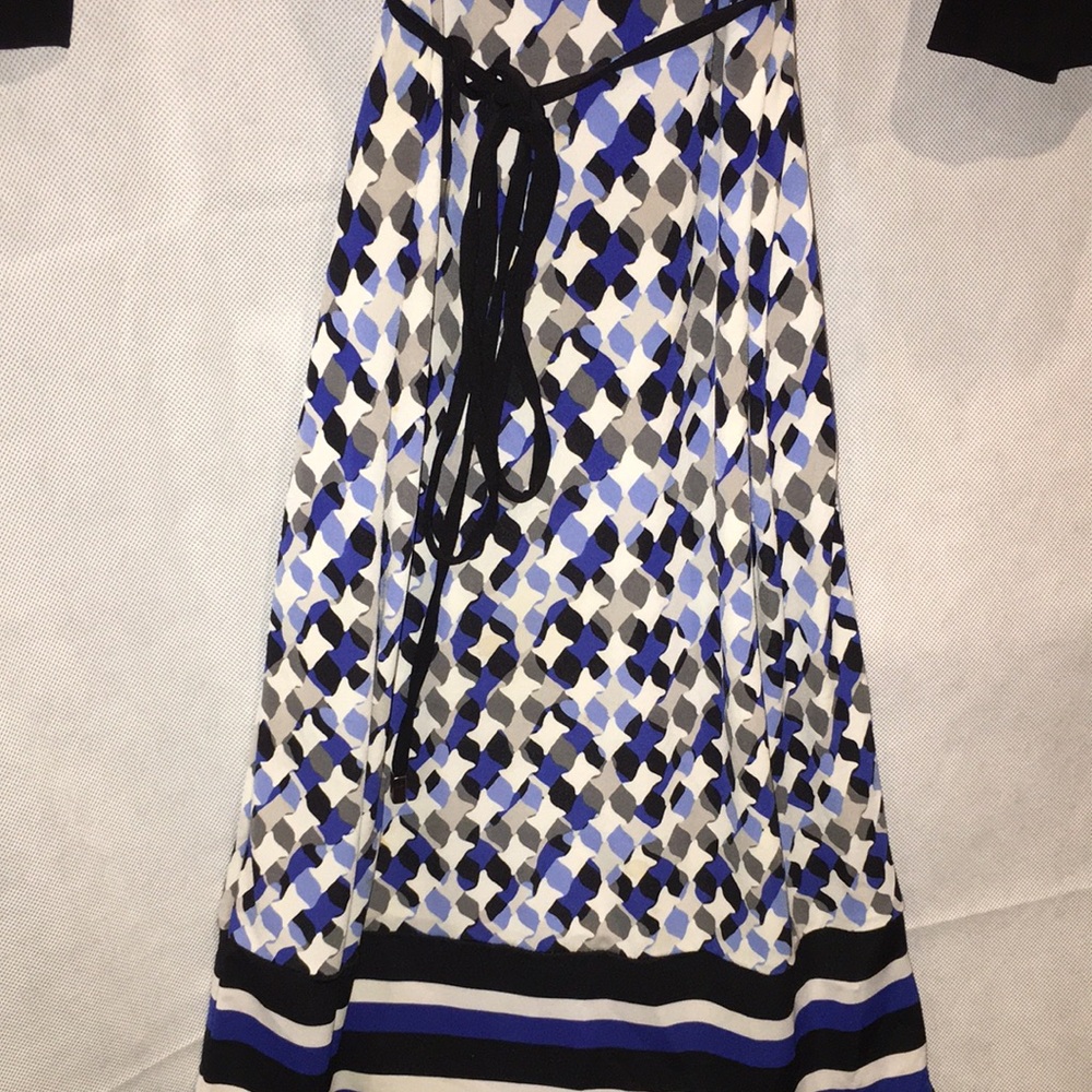 Liz Claiborne Blue And Gray Pattern 3/4 Sleeve Belted Dress | Size S - Picture 4 of 6